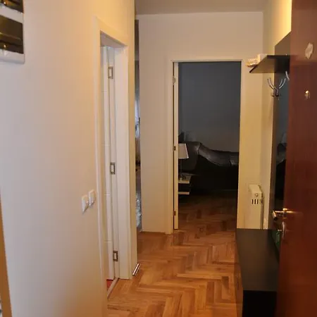 アパート Park Srce アランジェロヴァツ