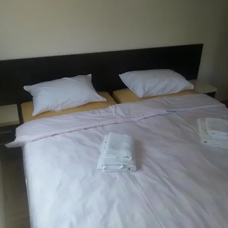 Apartment Park Srce *